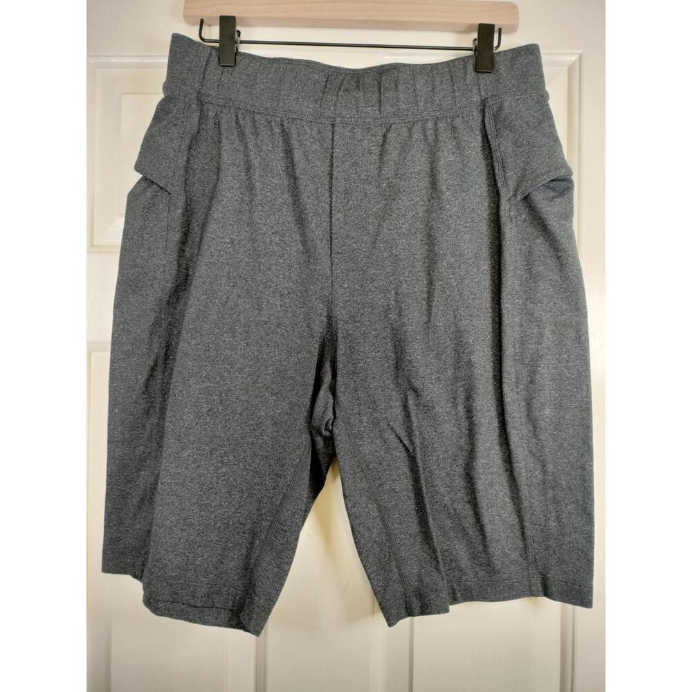 Lululemon Men’s T.H.E. Short 9" Heathered Charcoal Grey - Size Large - Linerless